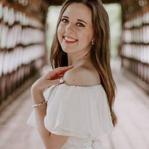 Meet your Posher, Ally